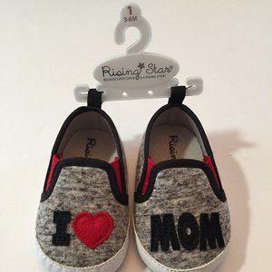 NWT "I LOVE MOM" Baby Soft Shoes Size 1